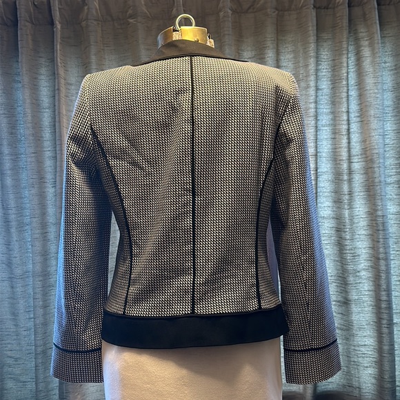 Ann Taylor Houndstooth Jacket Dark Navy Black & White With Pockets Size 4 VEUC - Picture 4 of 8